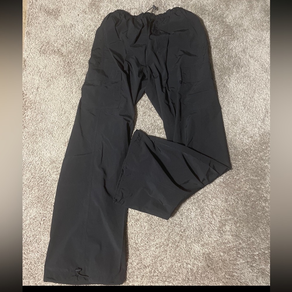 Victoria secrets Pink light weight wind pants size XS